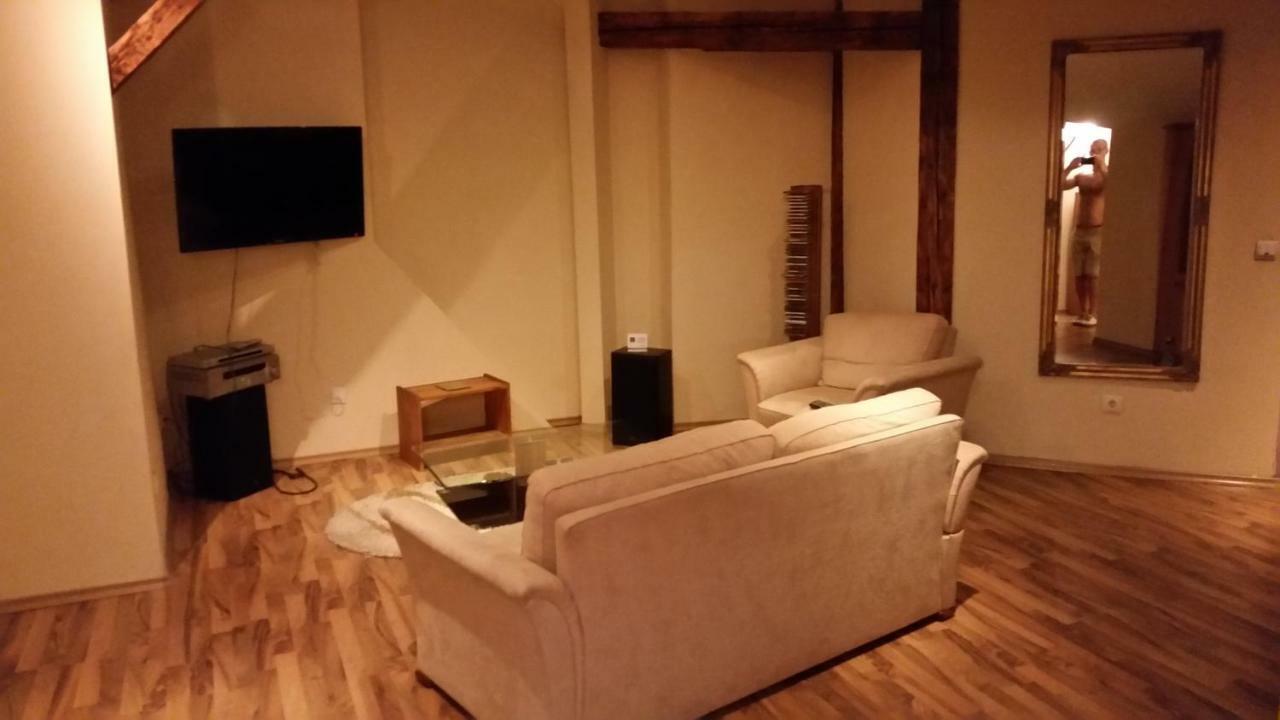 Apartament Central Oradea Διαμέρισμα Εξωτερικό φωτογραφία
