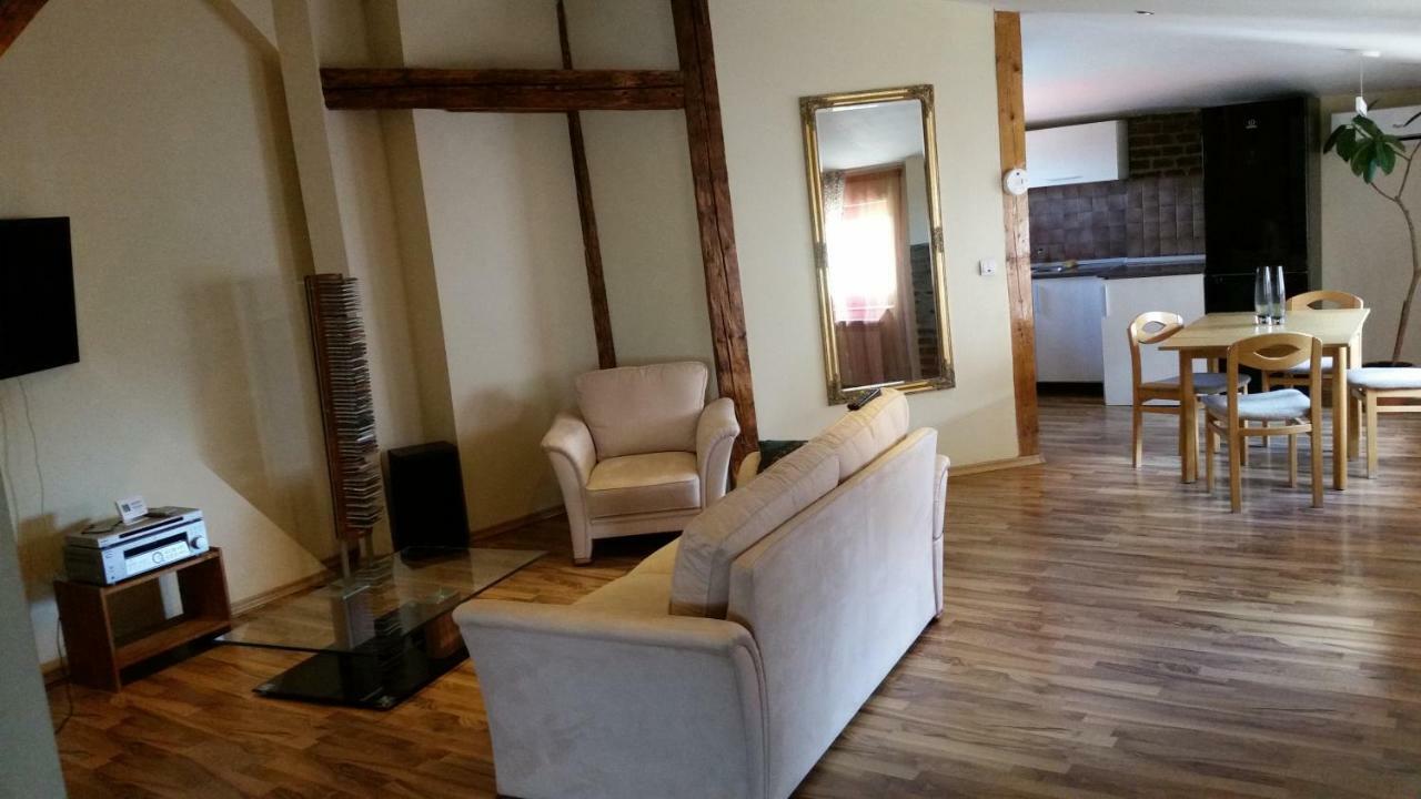 Apartament Central Oradea Διαμέρισμα Εξωτερικό φωτογραφία